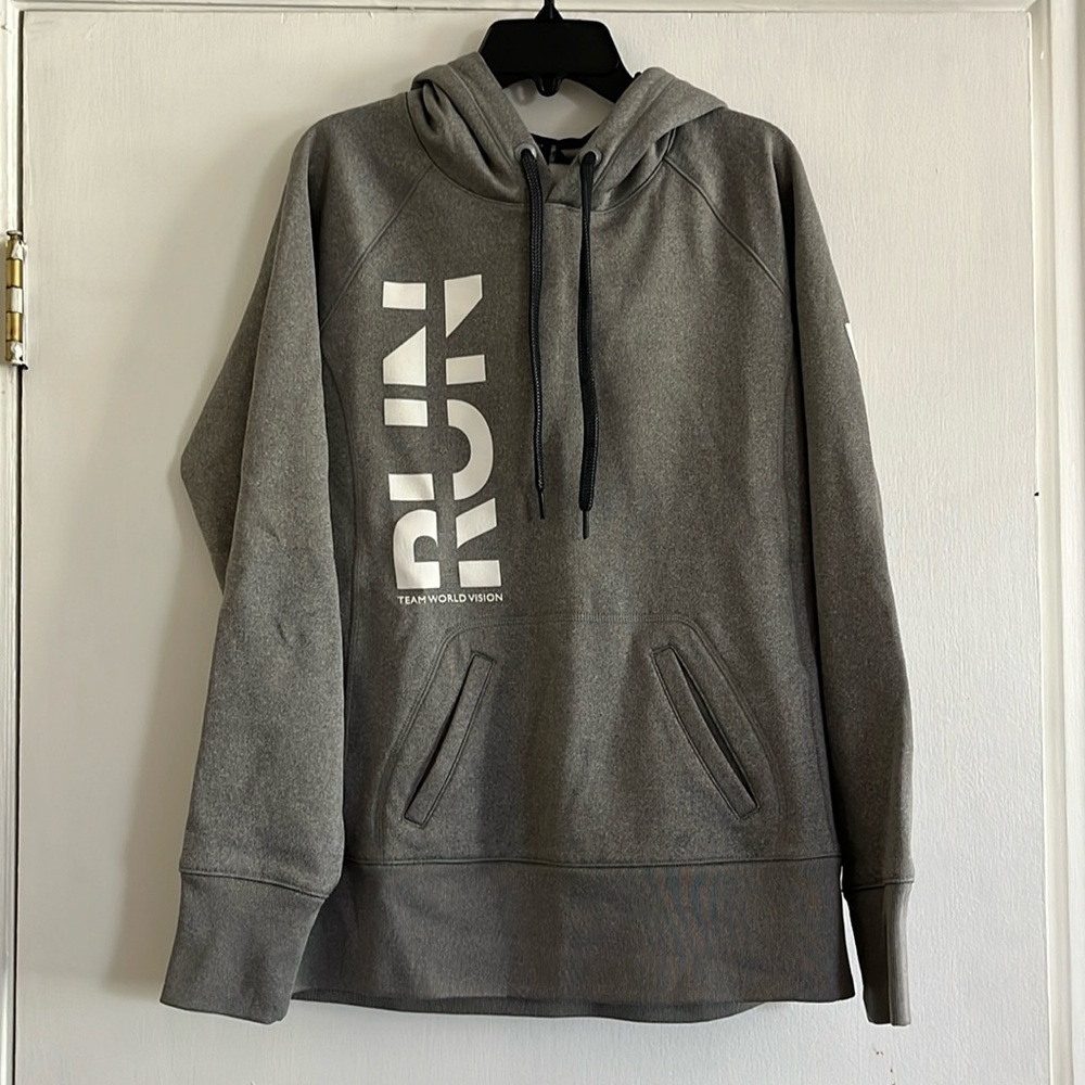 Team World Vision hoodie